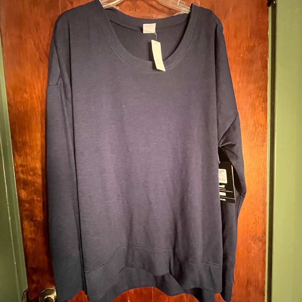 Avia Navy Blue Pullover Sweatshirt